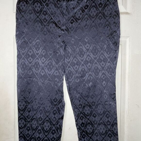 Chico’s Diamond Jacquard Trouser Ankle Pants Wmn’s Sz 1.5 M 10 Black - Picture 2 of 13